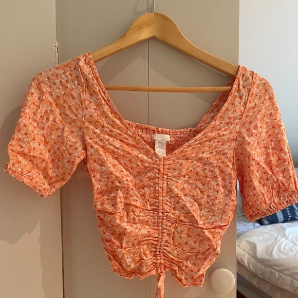 NWOT H&M XS Floral Draped Blouse - Picture 3 of 3